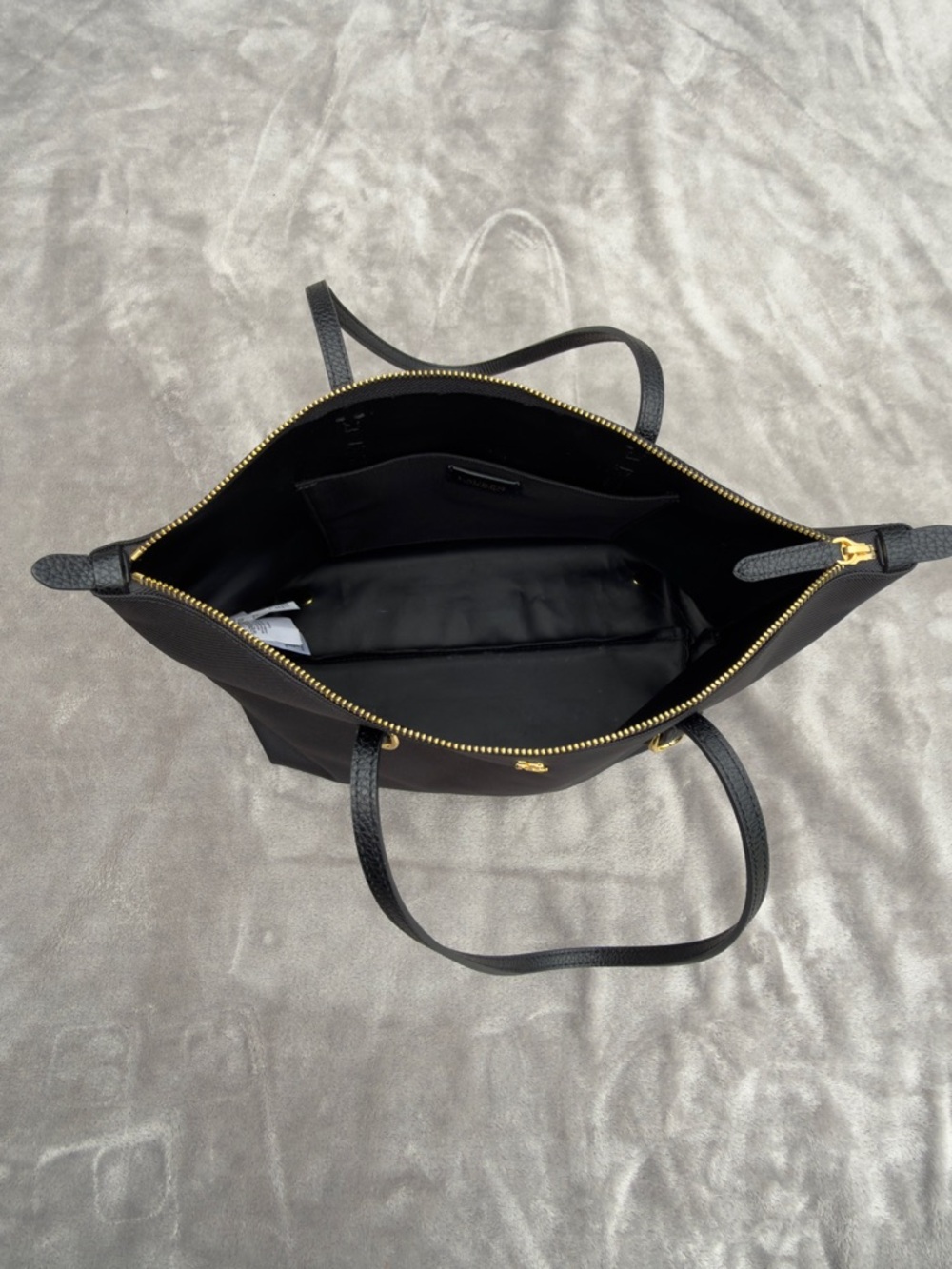 Lauren Ralph Lauren
Keaton Medium Nylon Tote Bag - Picture 7 of 9